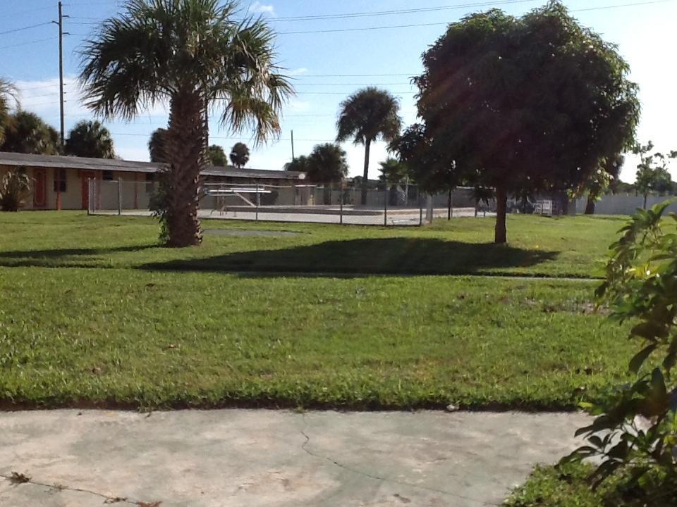 Sunset Inn- Fort Pierce, FL Exterior foto