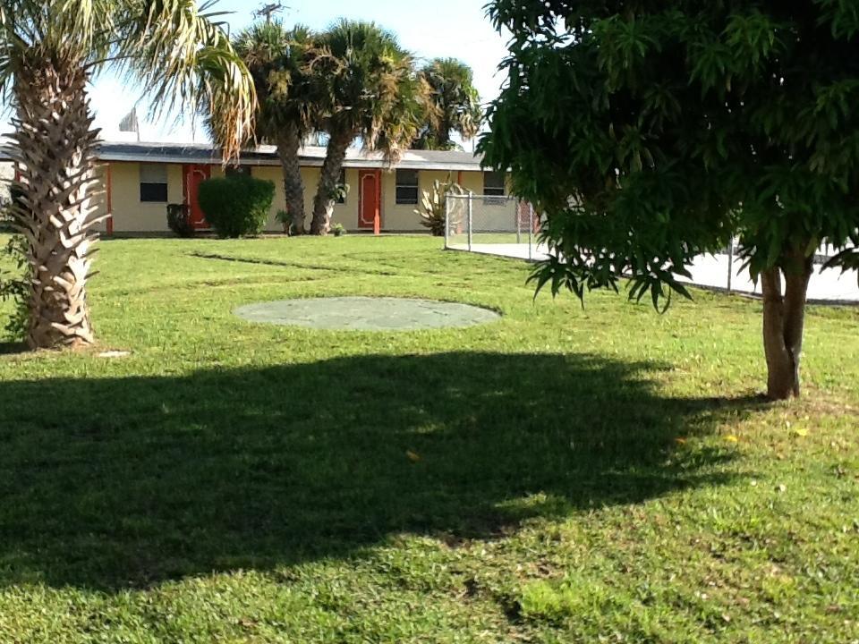 Sunset Inn- Fort Pierce, FL Exterior foto