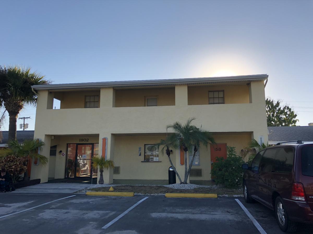 Sunset Inn- Fort Pierce, FL Exterior foto