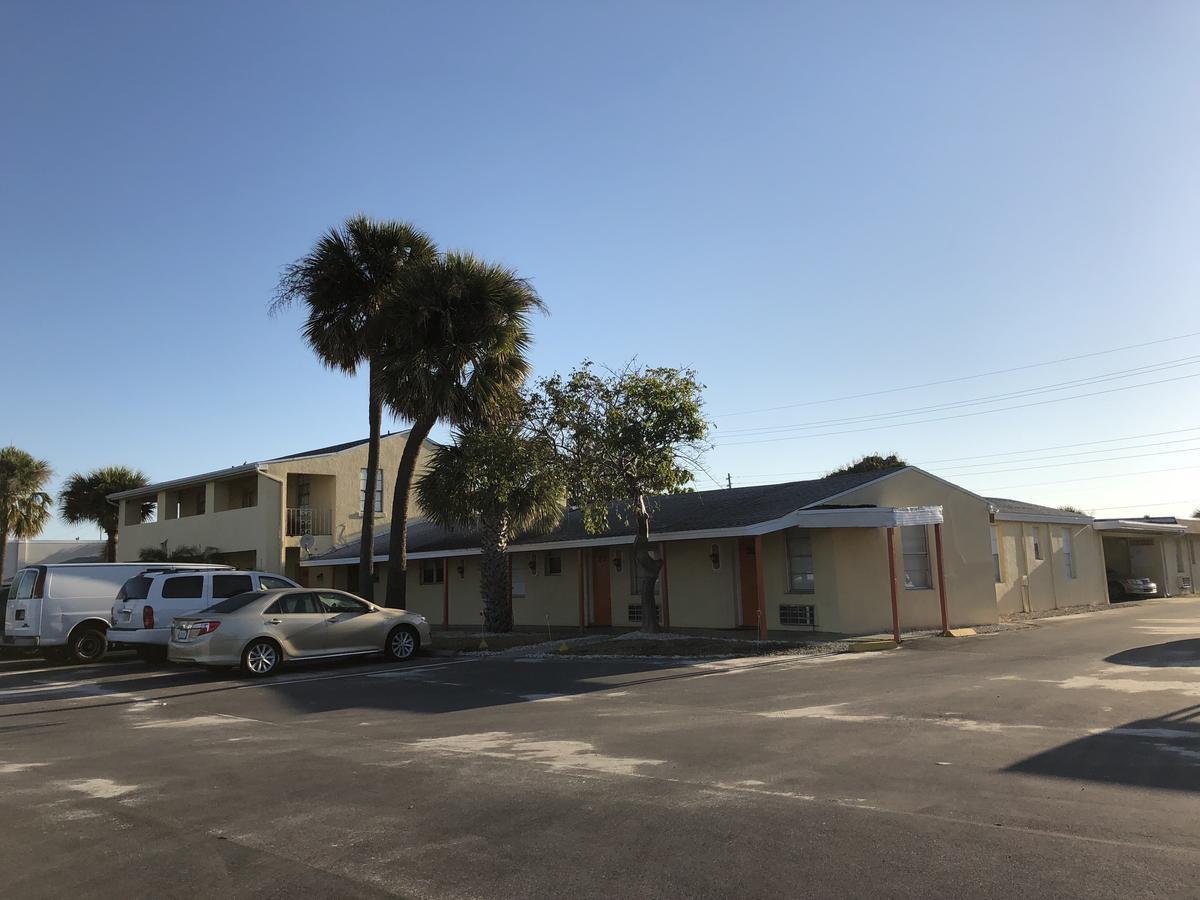 Sunset Inn- Fort Pierce, FL Exterior foto